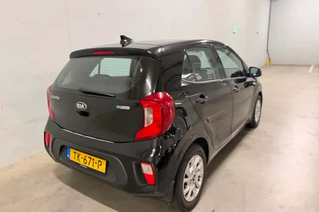 Kia Picanto (2018) thumbnail 5