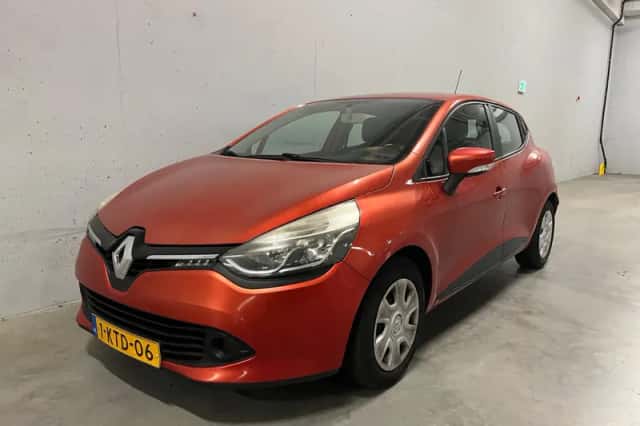 Renault Clio (2013) thumbnail 3