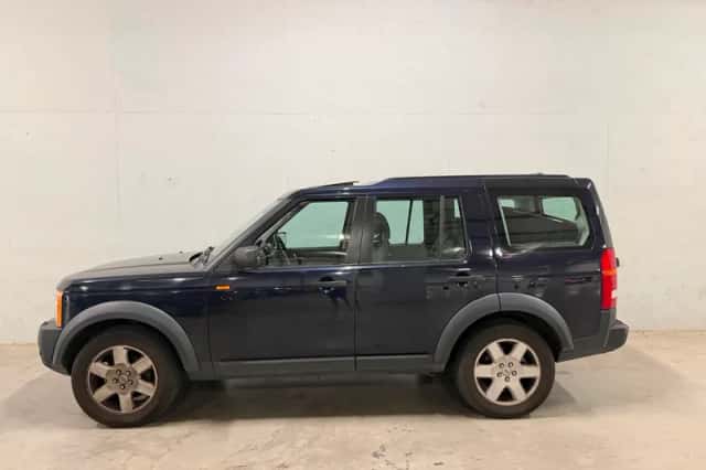 Land Rover Discovery (2007) thumbnail 2