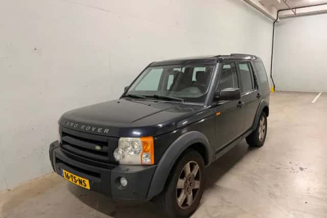 Land Rover Discovery (2007) thumbnail 4