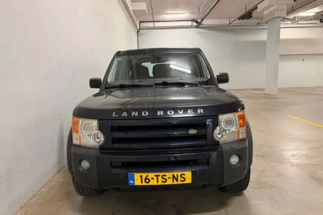 Land Rover Discovery (2007) thumbnail 5