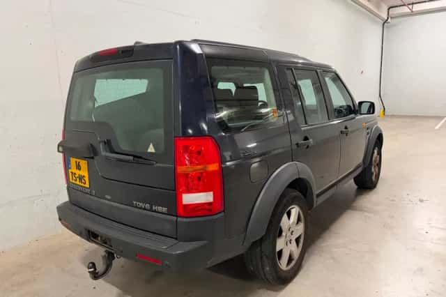 Land Rover Discovery (2007) thumbnail 6
