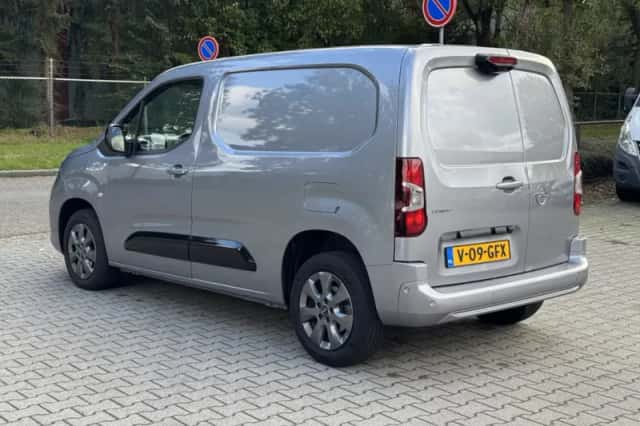 Opel Combo (2024) thumbnail 5
