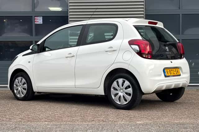 Peugeot 108 (2021) thumbnail 2