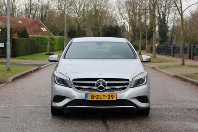 Mercedes-Benz A-Klasse (2014) thumbnail 3