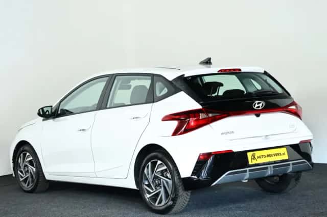 Hyundai i20 (2020) thumbnail 6