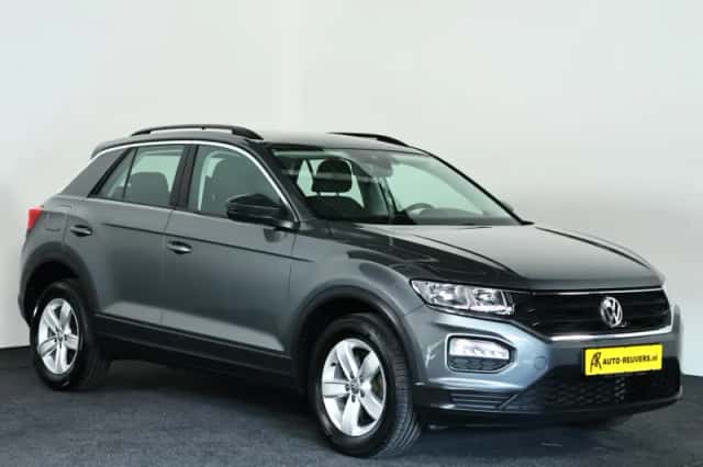 Volkswagen T-Roc (2017) thumbnail 5