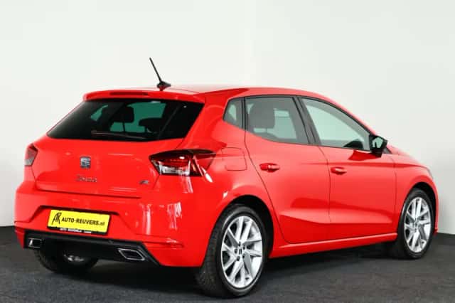 SEAT Ibiza (2024) thumbnail 2