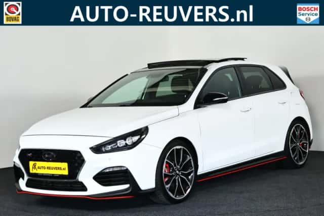 Hyundai i30 (2019) thumbnail 1