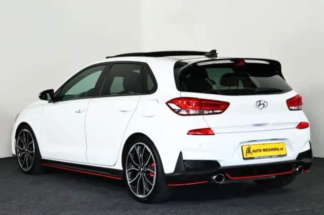 Hyundai i30 (2019) thumbnail 6