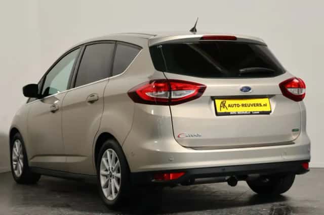 Ford C-Max (2015) thumbnail 6
