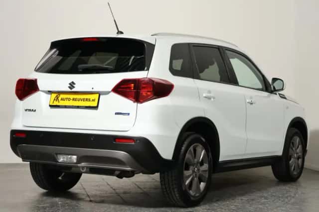 Suzuki Vitara (2024) thumbnail 2