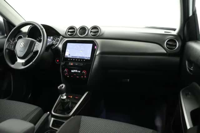 Suzuki Vitara (2024) thumbnail 3