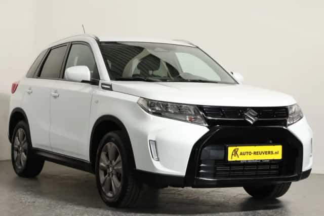 Suzuki Vitara (2024) thumbnail 5