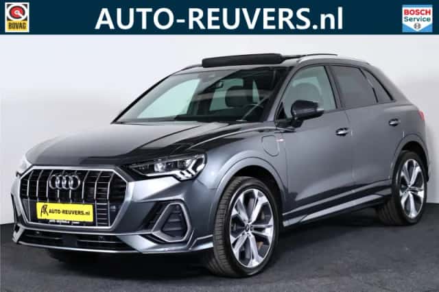 Audi Q3 (2021) thumbnail 1