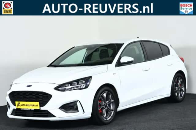 Ford Focus (2018) thumbnail 1