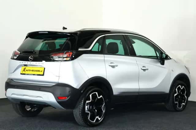 Opel Crossland (2023) thumbnail 2
