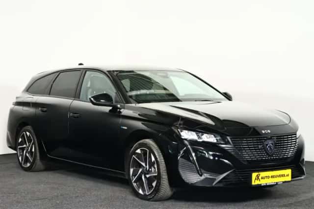 Peugeot 308 (2021) thumbnail 5