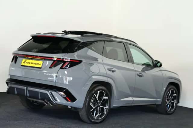 Hyundai Tucson (2024) thumbnail 2
