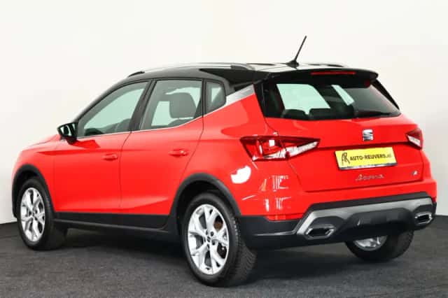 SEAT Arona (2018) thumbnail 6