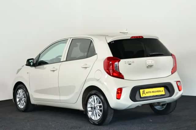 Kia Picanto (2020) thumbnail 6