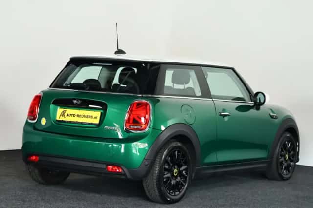 MINI Mini Electric (2021) thumbnail 2