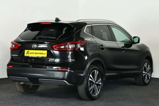 Nissan Qashqai (2018) thumbnail 2