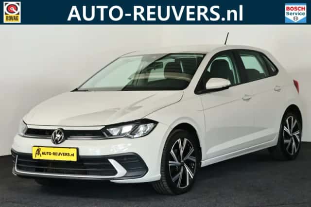Volkswagen Polo (2021) thumbnail 1