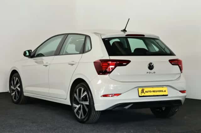 Volkswagen Polo (2021) thumbnail 5