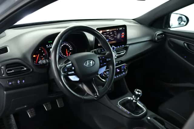 Hyundai i30 (2019) thumbnail 3