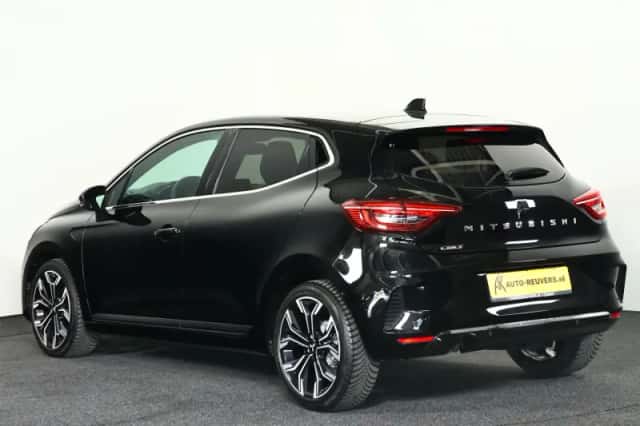 Mitsubishi Colt (2023) thumbnail 5