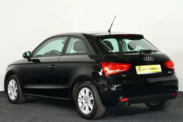 Audi A1 (2010) thumbnail 5