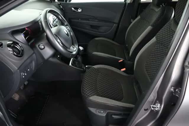 Renault Captur (2018) thumbnail 6