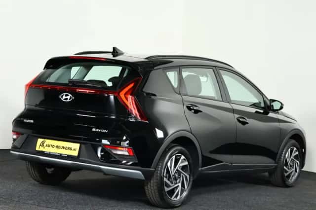 Hyundai Bayon (2021) thumbnail 2