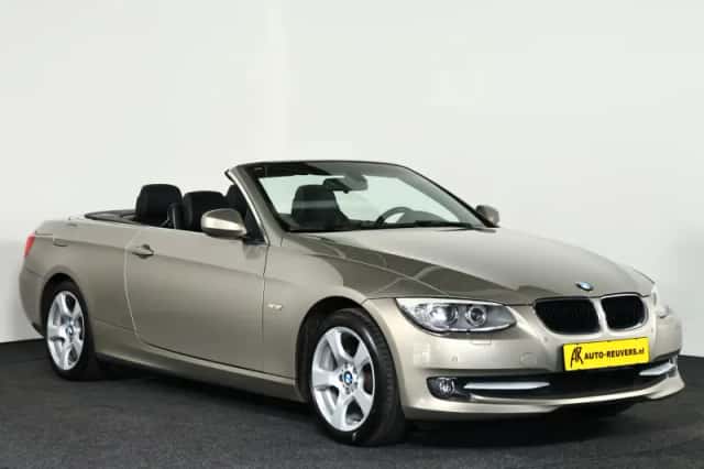 BMW 3-Serie (2010) thumbnail 5