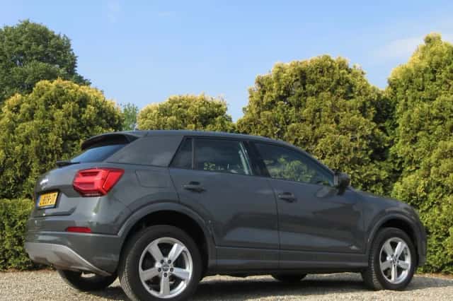Audi Q2 (2017) thumbnail 6