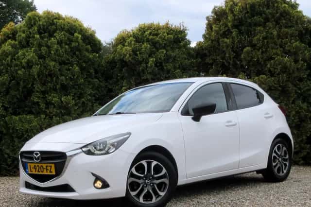 Mazda 2 (2017) thumbnail 1