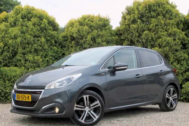 Peugeot 208 (2016) thumbnail 1