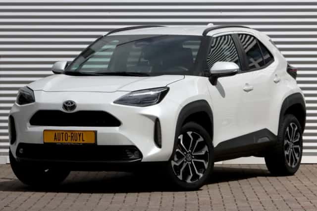 Toyota Yaris Cross (2025) thumbnail 1