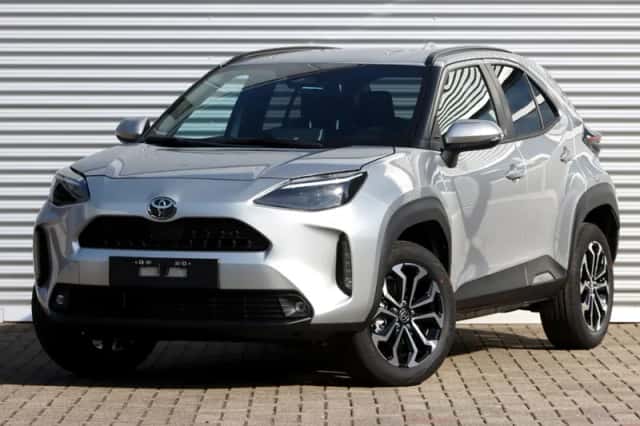 Toyota Yaris Cross (2024) thumbnail 1