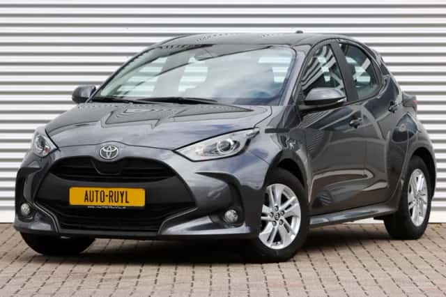 Toyota Yaris (2025) thumbnail 1