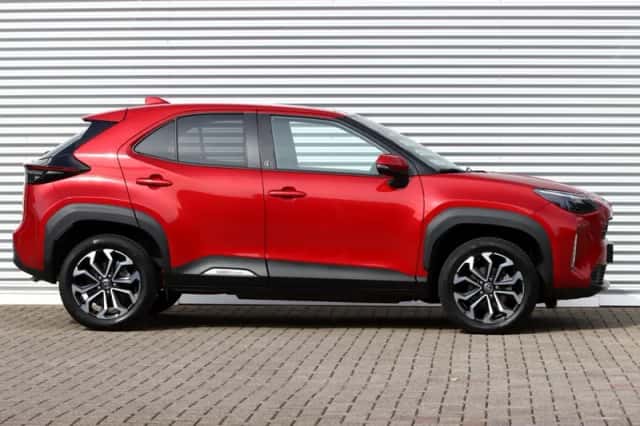 Toyota Yaris Cross (2022) thumbnail 3