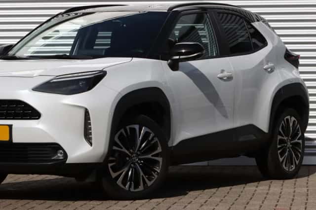 Toyota Yaris Cross (2024) thumbnail 6