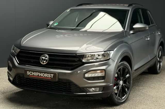 Volkswagen T-Roc (2018) thumbnail 5