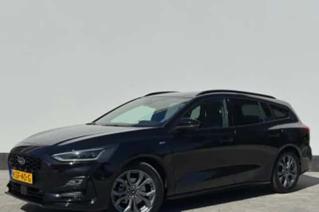 Mercedes-Benz GLC-Klasse (2017) thumbnail 2
