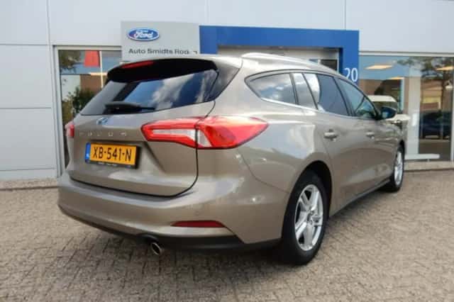 Ford Focus (2018) thumbnail 6