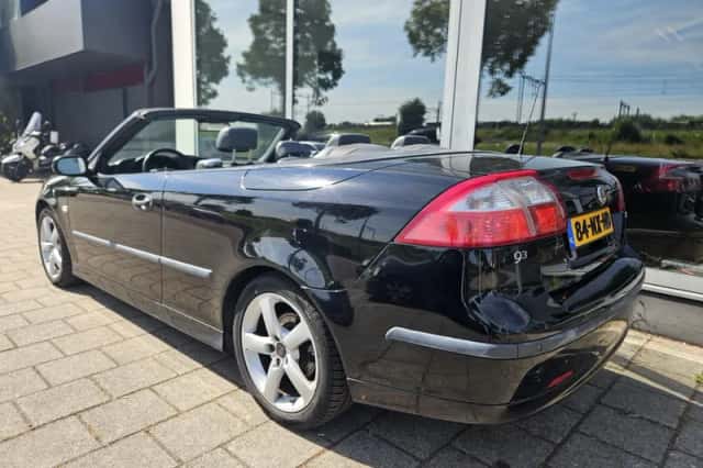 Saab 9-3 (2004) thumbnail 3