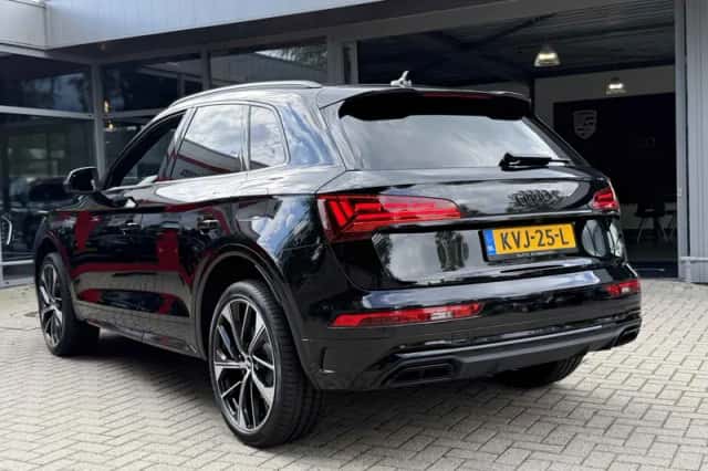 Audi Q5 (2021) thumbnail 5