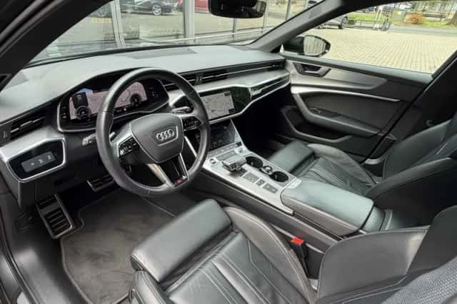 Audi A6 (2021) thumbnail 2