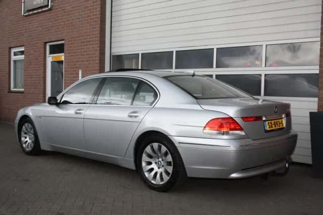 BMW 7-Serie (2003) thumbnail 6